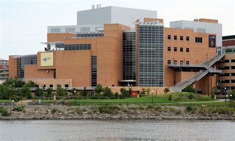 Science museum of minnesota photos - The museum’s current location on the banks of the Mississippi River in Saint Paul offers 370,000 square feet of space. It includes a 10,000 square-foot temporary exhibit gallery, multiple permanent galleries, zero-emissions Science House, and an Imax Convertible Dome Omnitheater. We impact over a million people from around the world every ...